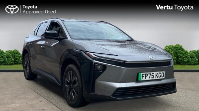 2026 TOYOTA BZ4X 165KW DESIGN 73KWH 5DR AUTO ELECTRIC HATCHBACK 6,361 MI 2026 REG AUTOMATIC... photo